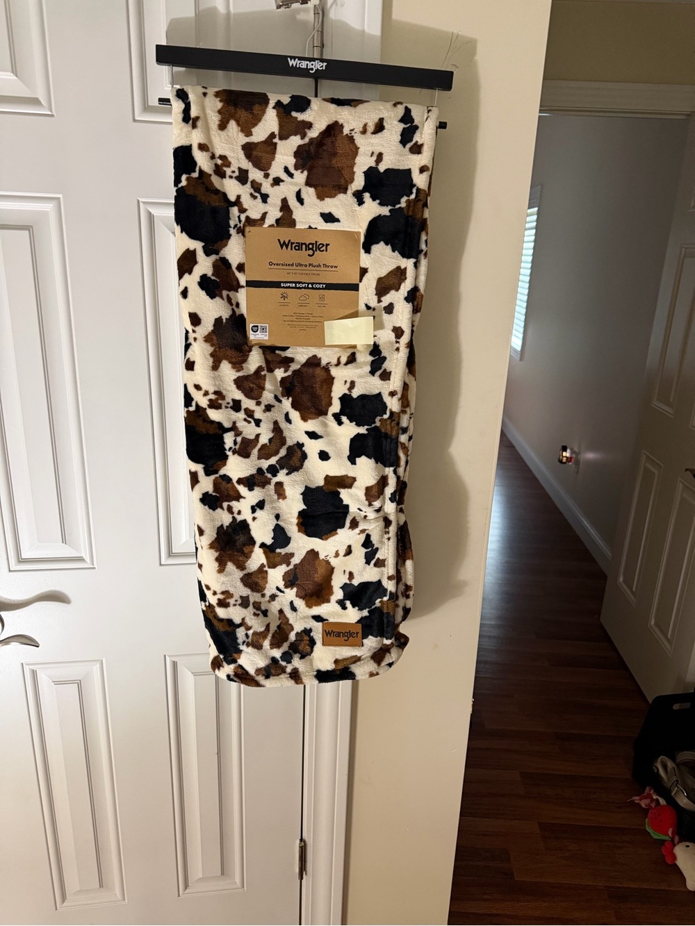 Wrangler Cow Print Oversized Ultra Plush Throw Blanket
